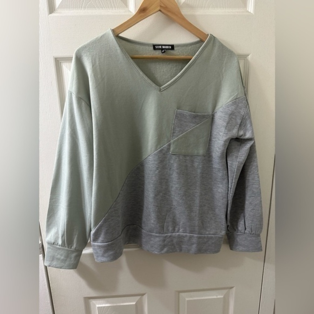 Steve Madden Gray & Mint Split Colored Long Sleeve Top Size Small